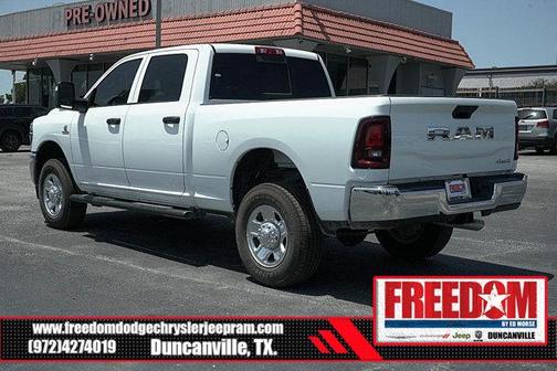 2025 RAM 2500 Tradesman Crew Cab 4x4 6'4' Box