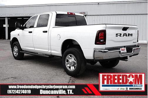 2025 RAM 2500 Tradesman Crew Cab 4x4 6'4' Box