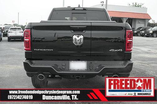 2025 RAM 1500 ST