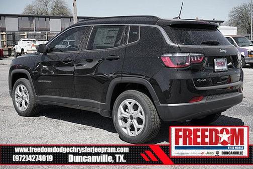 2025 Jeep Compass Latitude