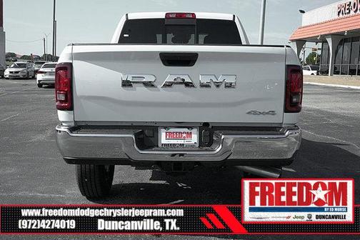 2025 RAM 2500 Tradesman Crew Cab 4x4 6'4' Box