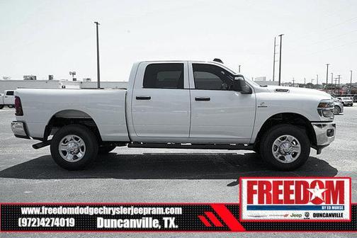 2025 RAM 2500 Tradesman Crew Cab 4x4 6'4' Box