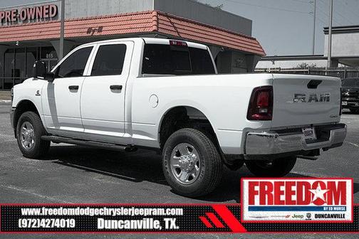 2025 RAM 2500 Tradesman Crew Cab 4x4 6'4' Box