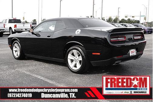 2023 Dodge Challenger SXT