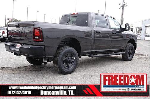 2026 RAM 2500 Tradesman Crew Cab 4x4 6'4' Box