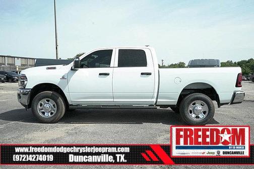 2025 RAM 2500 Tradesman Crew Cab 4x4 6'4' Box
