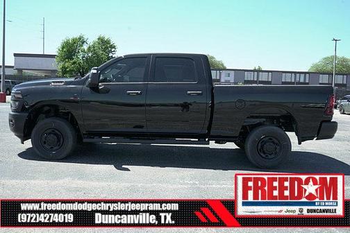 2025 RAM 2500 Tradesman Crew Cab 4x4 6'4' Box