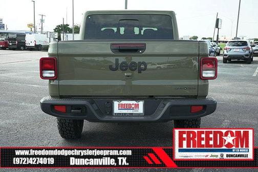 2025 Jeep Gladiator High Tide