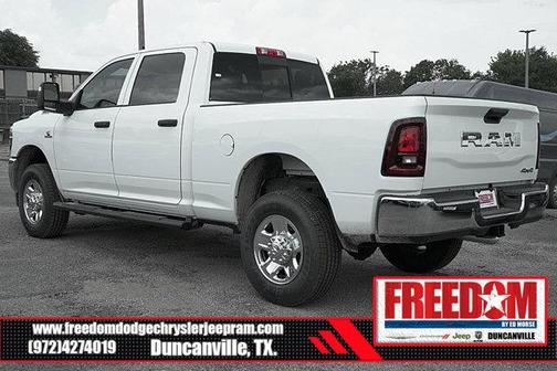 2025 RAM 2500 Tradesman Crew Cab 4x4 6'4' Box