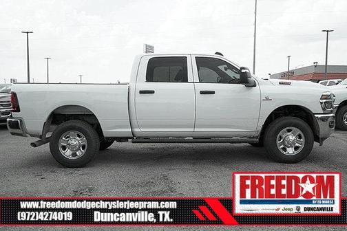 2025 RAM 2500 Tradesman Crew Cab 4x4 6'4' Box