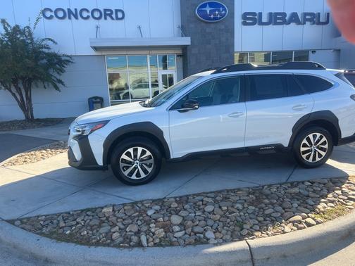 2024 Subaru Outback Premium