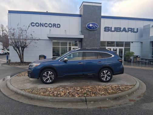 2022 Subaru Outback Touring XT