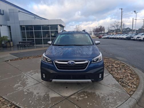 2022 Subaru Outback Touring XT