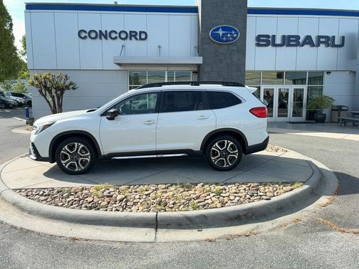 Crystal White Pearl 2024 Subaru Ascent Limited