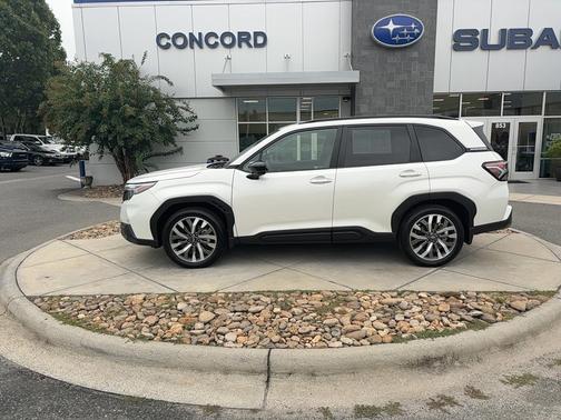 2025 Subaru Forester Touring
