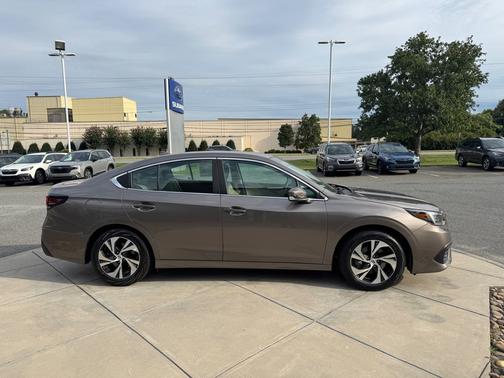 2022 Subaru Legacy Premium
