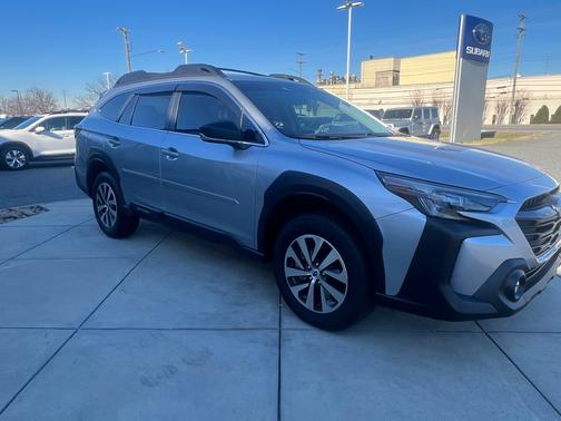 2025 Subaru Outback 2.5i