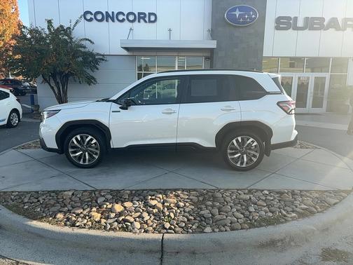 2025 Subaru Forester Hybrid Touring