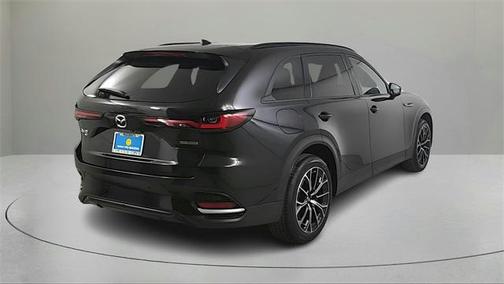 2025 Mazda CX-70 PHEV Premium Package