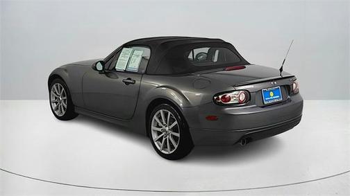 2006 Mazda MX-5 Miata 