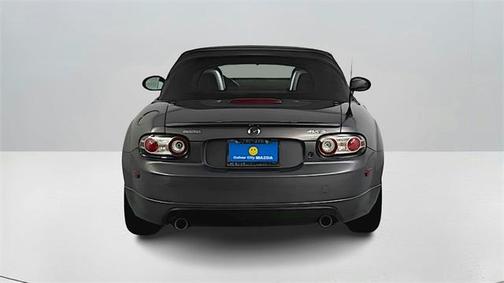 2006 Mazda MX-5 Miata 