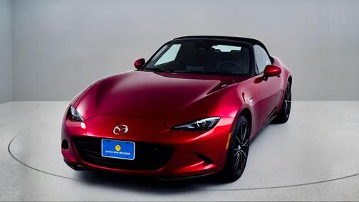 Soul Red Crystal Metallic 2026 Mazda MX-5 Miata GRAND TOURING