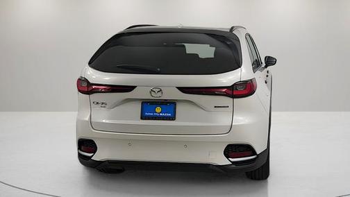 2025 Mazda CX-70 PHEV Premium Package