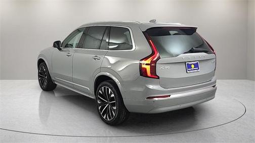 2025 Volvo XC90 B6 Ultra