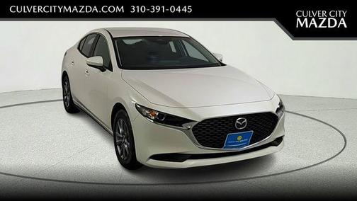 Snowflake White Pearl 2026 Mazda Mazda3 2.5 S