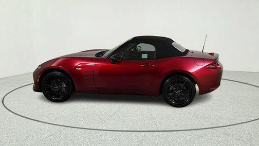 Soul Red Crystal Metallic 2026 Mazda MX-5 Miata Club