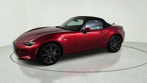 Soul Red Crystal Metallic 2026 Mazda MX-5 Miata Grand Touring