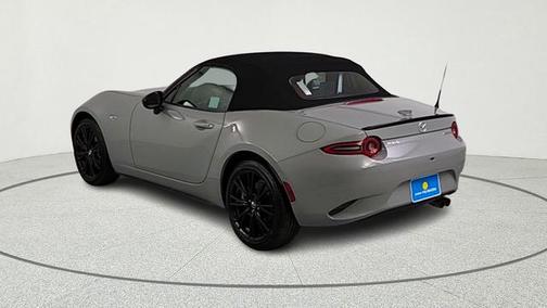 Aero Gray Metallic 2026 Mazda MX-5 Miata Club