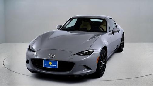 Aero Gray Metallic 2026 Mazda MX-5 Miata Grand Touring