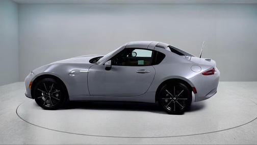 Aero Gray Metallic 2026 Mazda MX-5 Miata Grand Touring