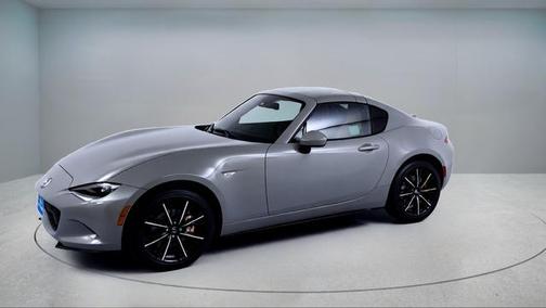 Aero Gray Metallic 2026 Mazda MX-5 Miata Grand Touring