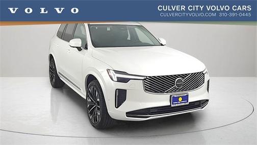 2025 Volvo XC90 B6 Plus 7-Seater