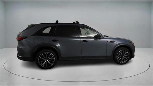 2025 Mazda CX-70 PHEV PR