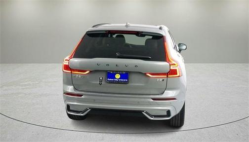 2025 Volvo XC60 B5 Ultra