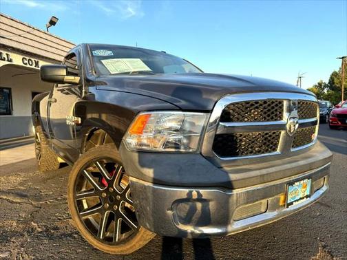 2014 RAM 1500 ST
