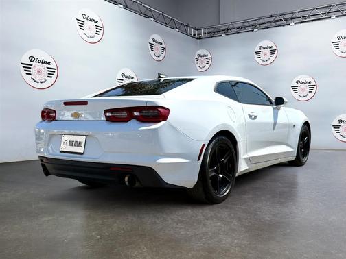 2022 Chevrolet Camaro 1LT