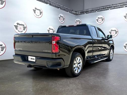 2020 Chevrolet Silverado 1500 Custom