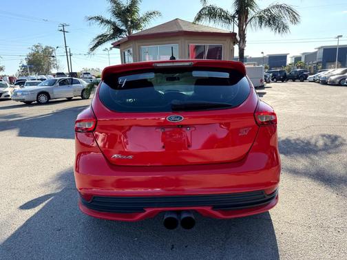 2016 Ford Focus ST Base