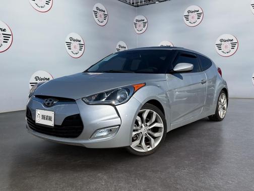 2013 Hyundai Veloster Base