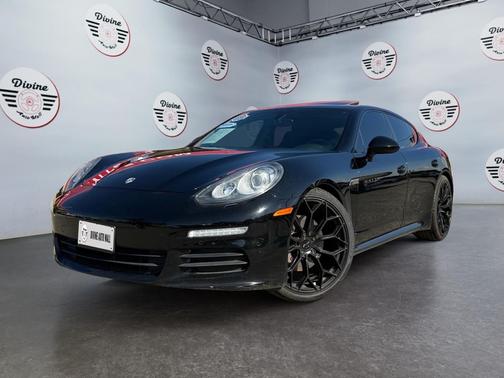 2014 Porsche Panamera 4