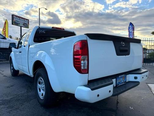 2016 Nissan Frontier S