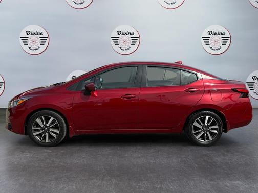 2021 Nissan Versa 1.6 SV
