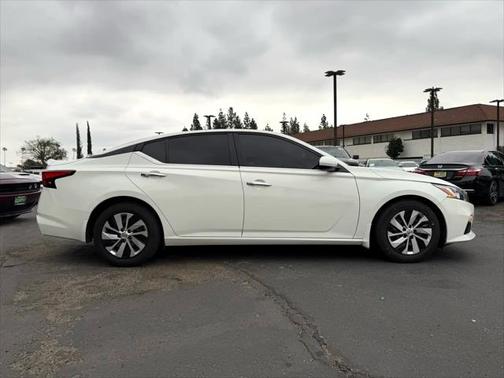 2020 Nissan Altima S FWD