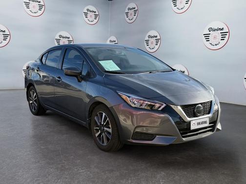 2020 Nissan Versa 1.6 SV
