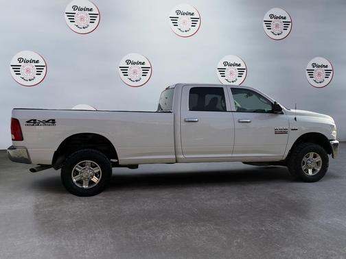2018 RAM 2500 Tradesman Crew Cab 4x4 8' Box