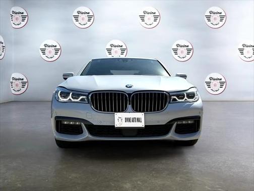 2016 BMW 750 i xDrive